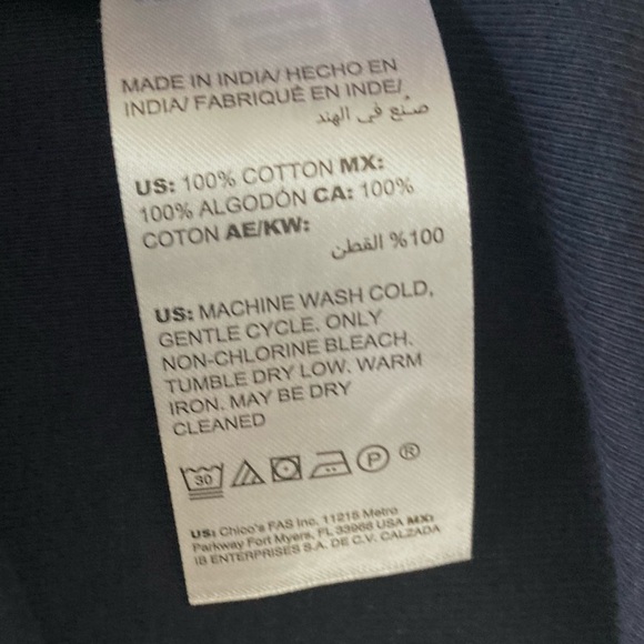 NWT Chico’s Convertible Supima Cotton Twist-Neck Top Navy Size M - Picture 9 of 10